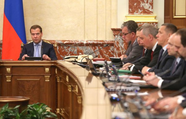 Политолог: Новый состав кабмина РФ является не единой командой, а «солдатиками партии»