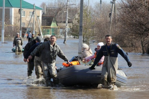 Жители Белгорода возмущены потопом из-за отсутствия ливневой канализации