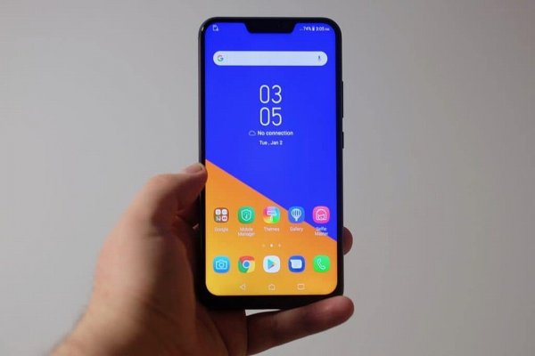 Убийца Galaxy S9 смартфон ASUS Zenfone 5Z появился в России