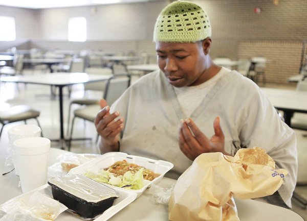 На Аляске мусульманам в тюрьме обеспечат достойное празднование Рамадана