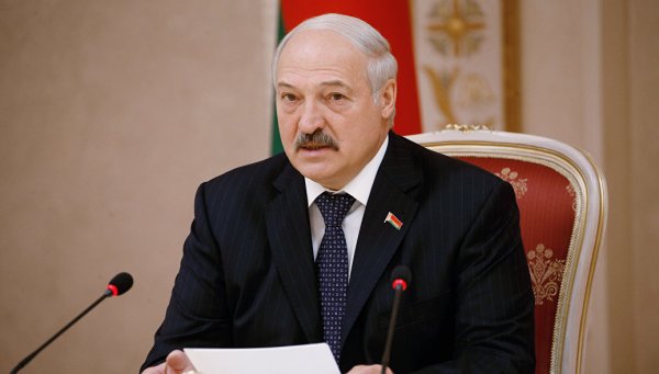 Лукашенко заявил, что Беларусь может войти в состав другой страны