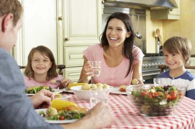 Как приготовить полезный ужин на всю семью: основные правила