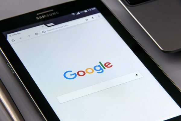 Личная информация 52 млн пользователей Google попала в общий доступ